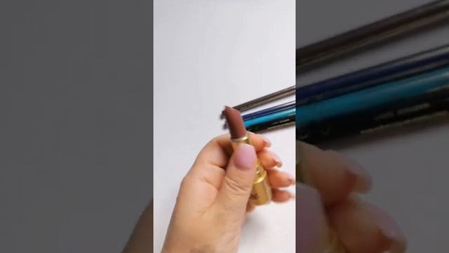 Обзор на увлажняющую помаду Vivieen Sabo