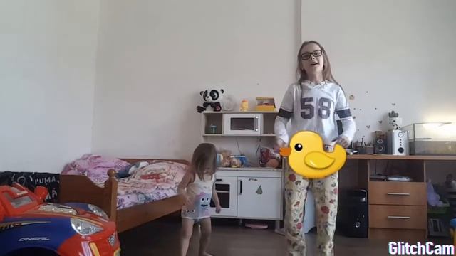 Танец под песню "Кожаные штаны" смотреть онлайн