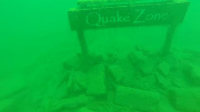 Scuba Diving Haigh Quarry - Kankakee, IL - Quake Zone - 05/31/2014 смотреть онлайн