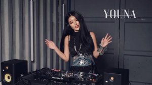 YOUNA - Melodic Techno Progressive House DJ Mix 05 Dubai