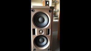 DENON SC V11 - акустика полочная, раритет из Японии