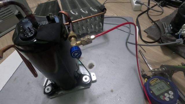 Сушильная машина Сименс меняем компрессор с 134а фрионом на 290 газ, эксперемент. смотреть онлайн