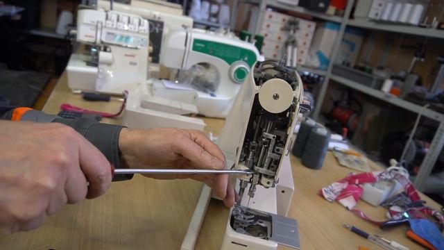 Archer de Luxe 827 - Обзор Швейной Машины смотреть онлайн