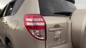 2012 Toyota Rav 4. Start Up, Engine, and In Depth Tour.