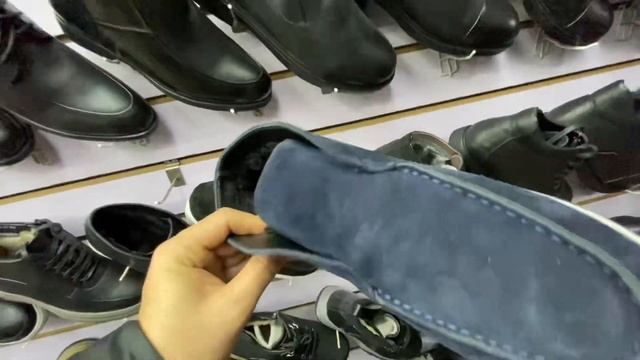 Барахолка Болашақ базары Ерлер аяқ киімдері Натуралка смотреть онлайн