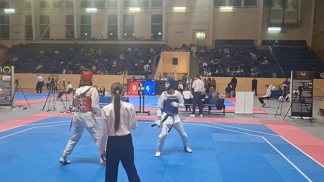 Ваня Смоленск.   2 бой 3 раунд