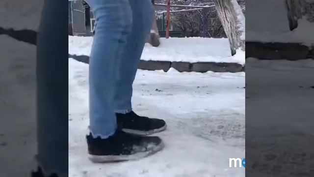Зима и летние кроссовки
