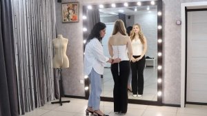 Корсет из атласа. Примерка. Эксперименты с образами!