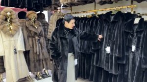 ШУБЫ НА САДОВОДЕ: НОРКИ ИЗ BLACK GLAMA ! СОБОЛЬ И КУНИЦА !