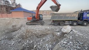 Работа техники на объекте планируемого строительства!