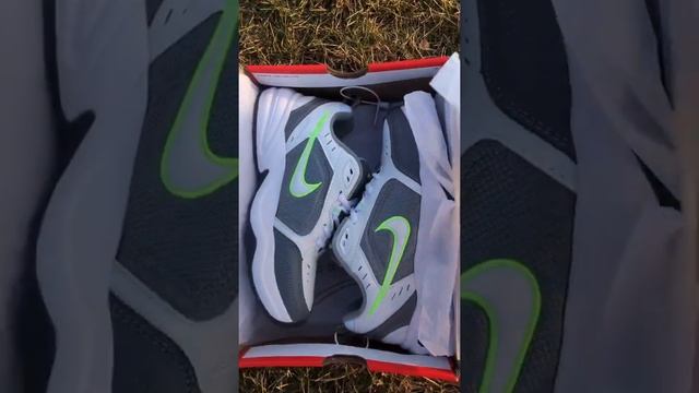 Nike Air Monarch IV. Распаковка кроссовок