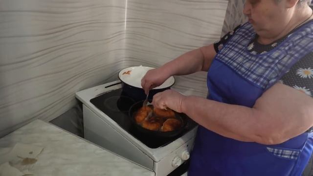 ПИРОЖКИ КАК ПУХ ВОЗДУШНЫЕ ТАК И ПРОСЯТЬСЯ УЛЕТЕТЬ СО СКОВОРОДЫ ЛУЧШИЕ МАМИНЫ ПИРОГИ С ЛУКОМ И ЯЙЦОМ