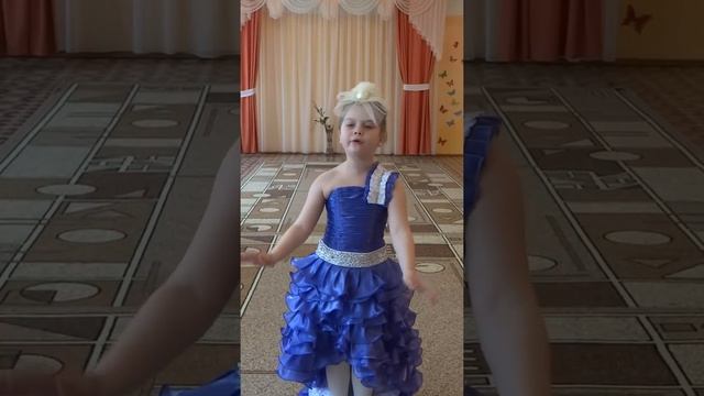 "Горластые певицы"