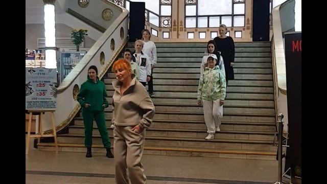Модный показ в ОАО "ГУМ" / Спортивный стиль
