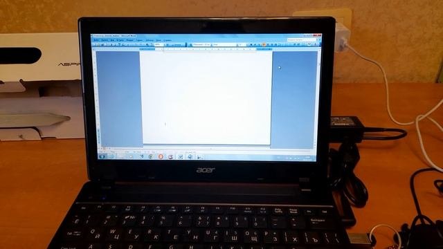 Нетбук Aser Aspire One 756