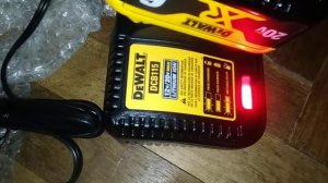 Dcb115 dewalt