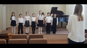 "Сел комарик на дубочек" белорусская народная песня