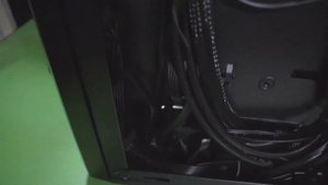 Thermaltake Versa J24 TG RGB Unboxing and First Look