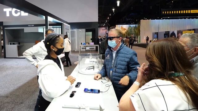 TCL Highlights at CES 2022 смотреть онлайн