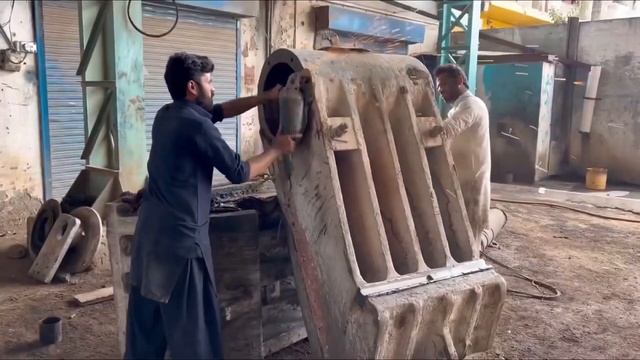 Реставрация камнедробилки в Пакистане смотреть онлайн