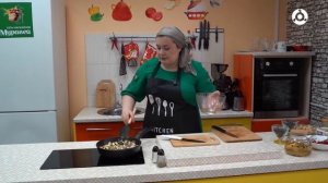 Утреннее меню. Готовим " Теплый салат с фунчозой".