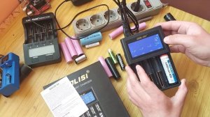 Golisi S4 - простота простотой и 2А с одного лишь слота