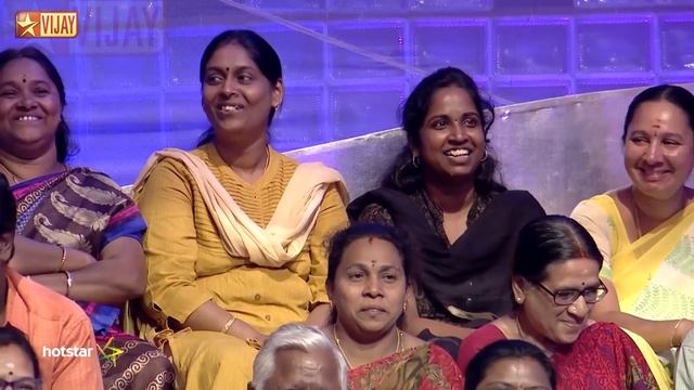 Karuppu Than Yenukku Pudicha Coloru by Tanushree смотреть онлайн