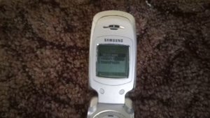 Samsung SGH-A800 Батарея на исходе (Все языки)/Battery Low (All languages)