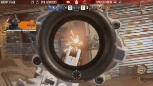 INSANE LAST SECOND KILL IN THE RALEIGH MAJOR!! | Rainbow Six: Siege Twitch Clips #92