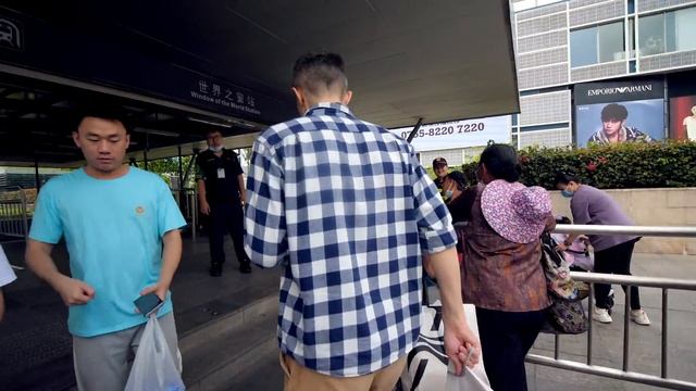 Цены в Китае 2023_ iPhone_ Xiaomi_ Lego_ такси_(1080P_60FPS) смотреть онлайн