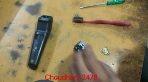 (Philips) (Trimmer).. Repair How to Repair Philips Trimmer ...Trimmer Repair..How to .Open Philips