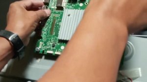 HOW TO FIX IN EASY WAY A STANDBY RED LIGHT ONLY NO POWER OF A 65"SKYWORTH ANDROID TV