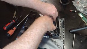 Installing Thermalright Phantom Spirit 120 CPU Air Cooler