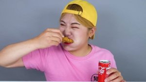 MUKBANG FRIED CHICKEN BBURINKLE FIRE NOODLES EATING by HIU 하이유