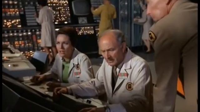 TV Fails: Town of Terror - The Time Tunnel Episode 30 смотреть онлайн