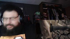 реакция иностранца на Алиса – Работа