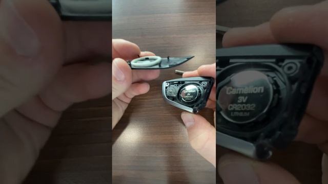 Key battery replacement BMW/ замена батарейки в ключе БМВ смотреть онлайн