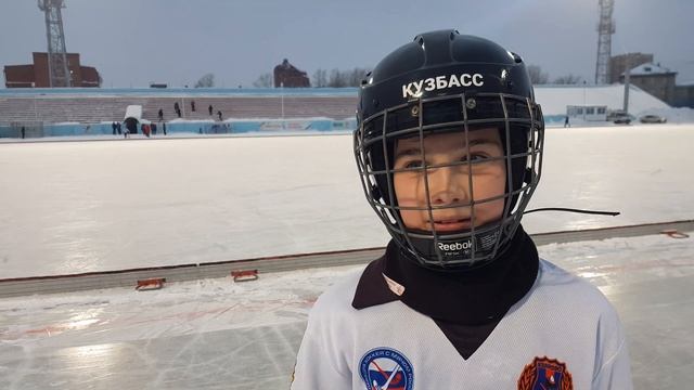 Интервью с игроком команды "Кузбасс" Дмитрием Киприяновым смотреть онлайн