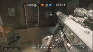 Rainbow 6 Siege Using New Operators (Ela Lesion Ying)