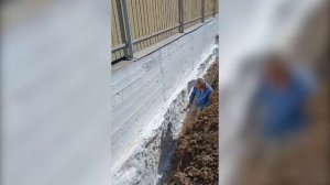 Гидроизоляция фундамента многоэтажного здания с помощью Броня Акваблок Эффект.  г.Георгиевск