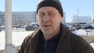 В Новом Уренгое гололёд.
