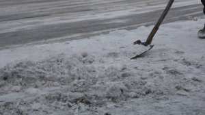 Глава Свободного: убирать дороги и тротуары от снега начали с трёх часов ночи