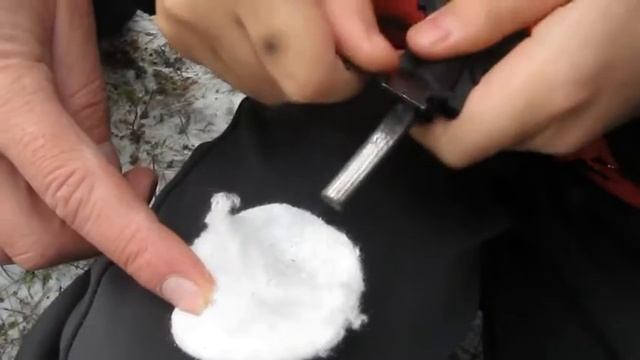 Как разжечь костёр с помощью огнива? смотреть онлайн