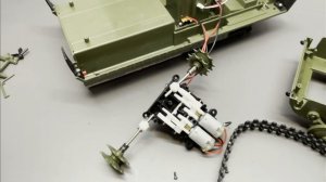 TRACKED SCALE MILITARY VEHICLE! WPL E1! Gaz 71 😮