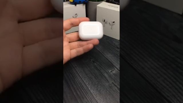 Всю ночь на зарядке 🤯 #airpods #наушники #техника смотреть онлайн