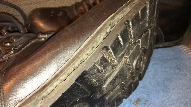 DIY Reparaturanleitung: BW-Stiefel - neue Sohlen (Teil 1) смотреть онлайн