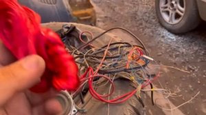 РАЗБОР СТАРОГО ТЕЛЕВИЗОРА НА МЕДЬ И ЧЕРМЕТ СКОЛЬКО ВЫТАЩИЛИ МЕДИ СО СТАРОГО ТЕЛЕВИЗОРА