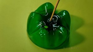 DIY BEAUTIFUL PLASTIC BOTTLE CHRISTMAS TREE 🎄 Елка из пластиковых бутылок / #upcycled