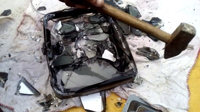 Whats inside Old Tv Screen смотреть онлайн