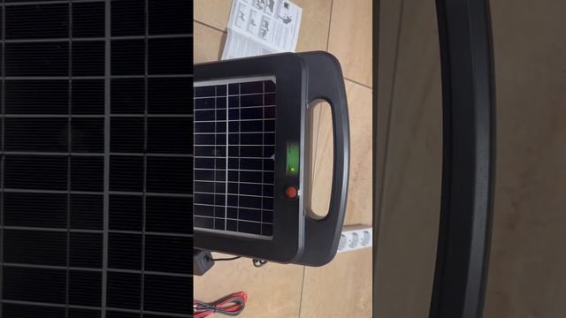 Видеообзор. Электропастух SRS6 1000 со встроенной солнечной панелью и аккумуляторной батареей